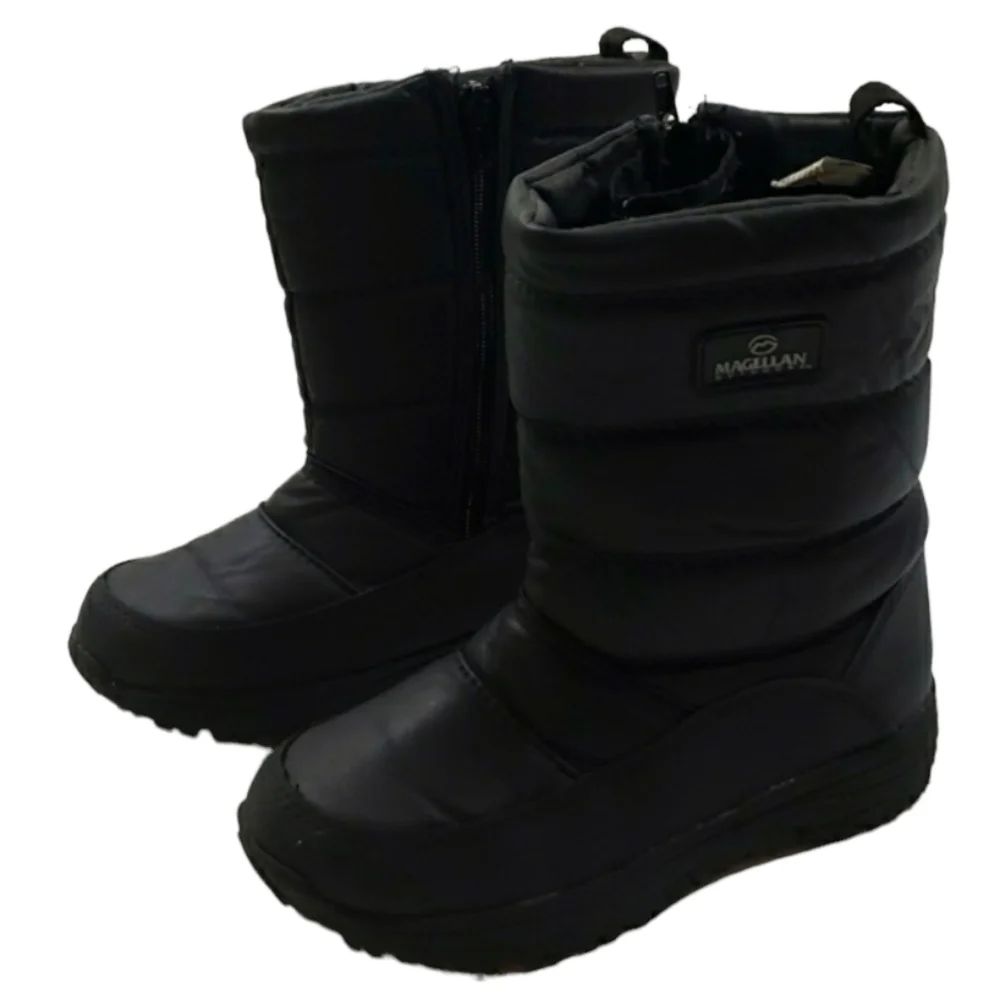 Magellan~Boot's Size 4~Black